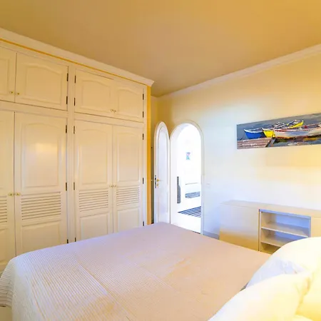 Madora - Private Pool, Amazing Garden, Sea View & Quiet Location *