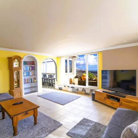 Madora - Private Pool, Amazing Garden, Sea View & Quiet Location *